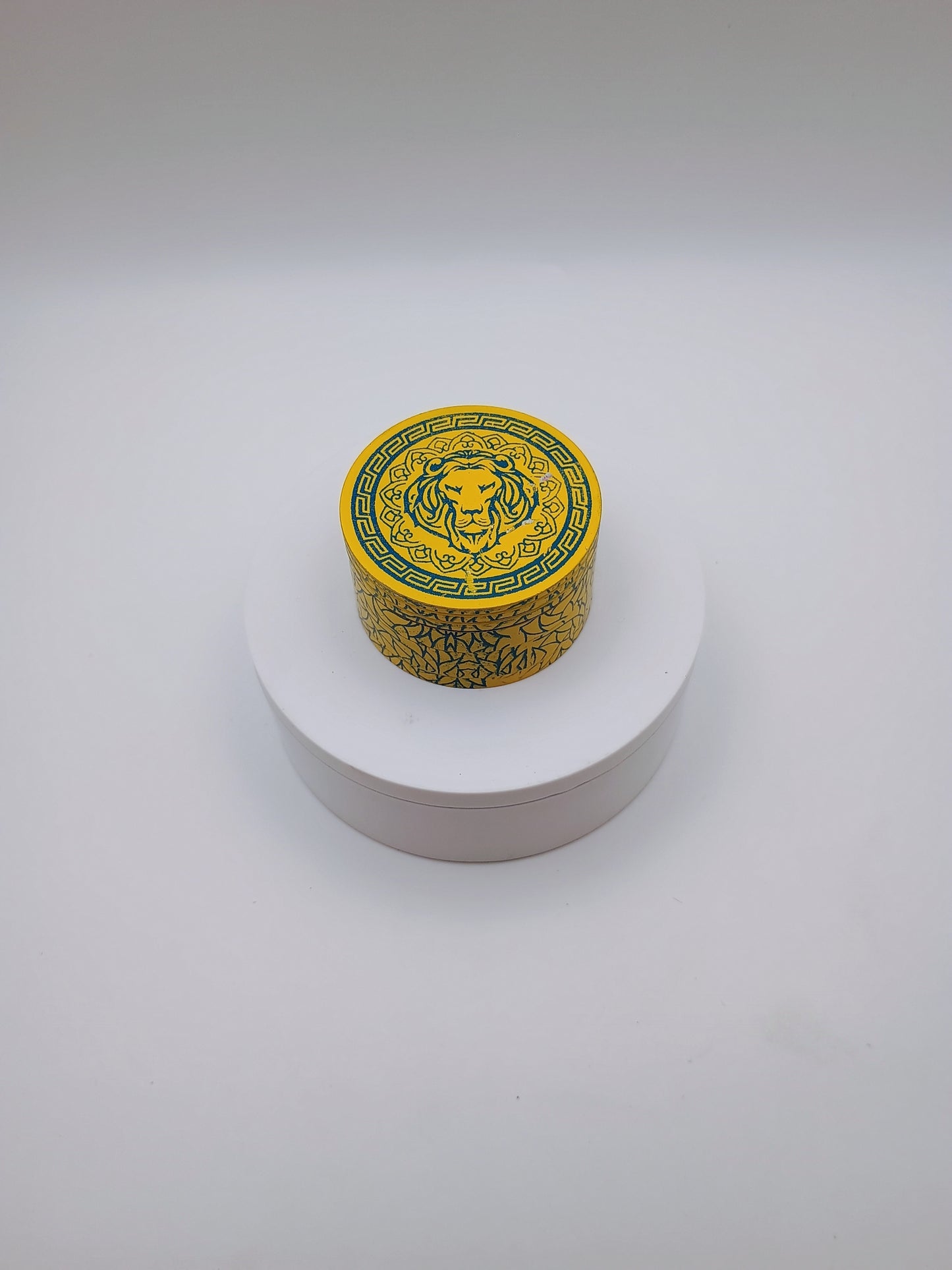 Lion Grinder