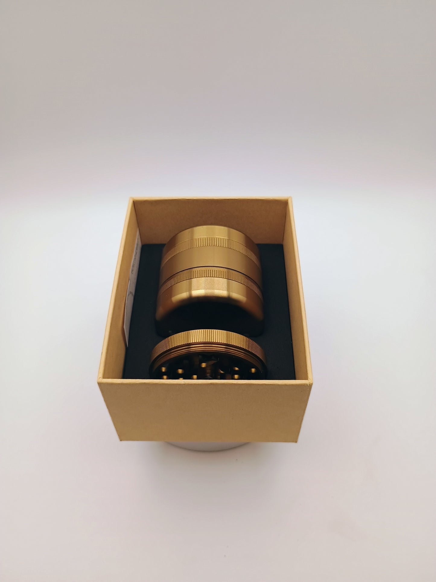 Chromium Crusher Wavy Sleak Grinder