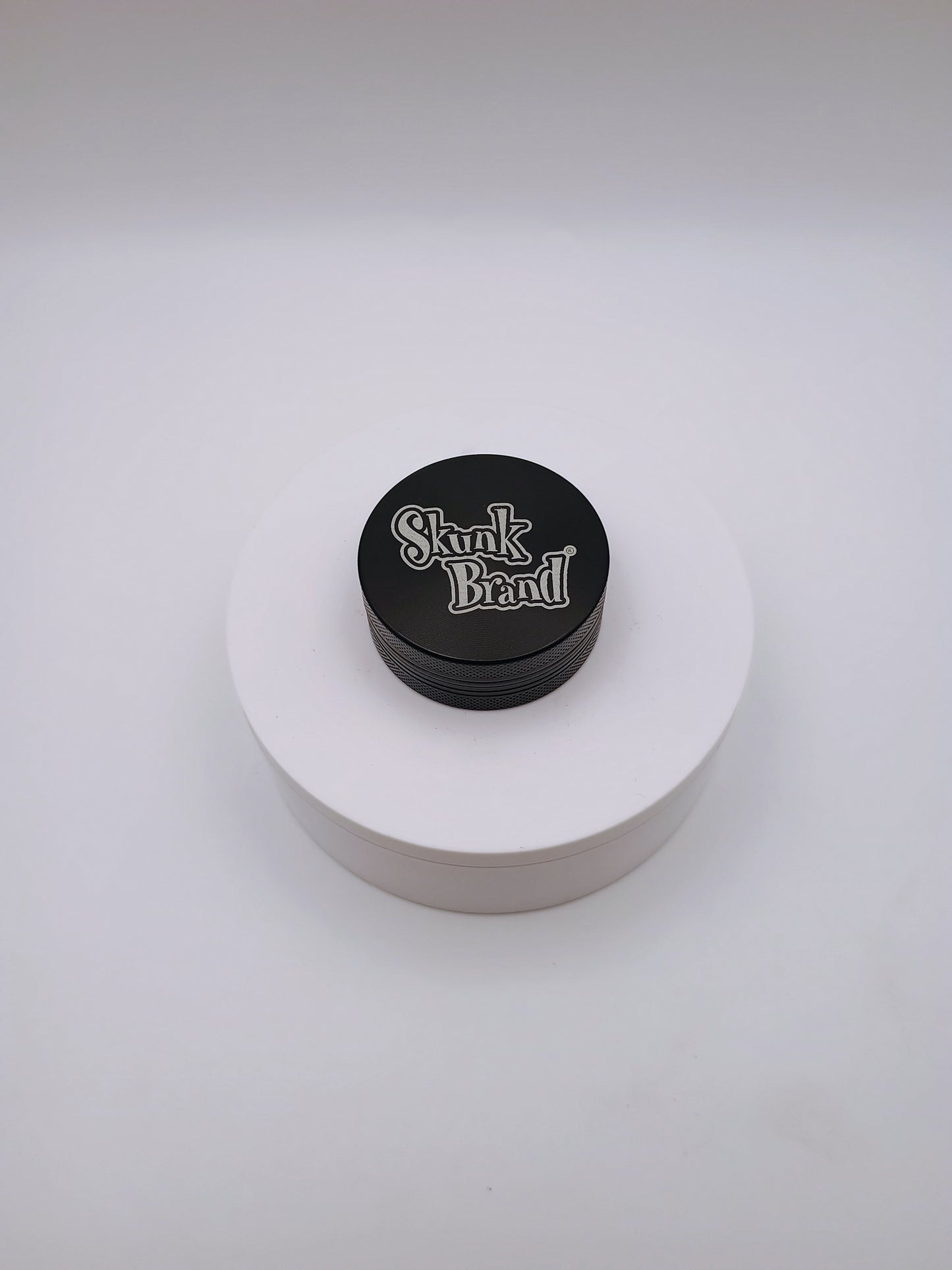 Skunk Brand 2 piece Grinder 55mm