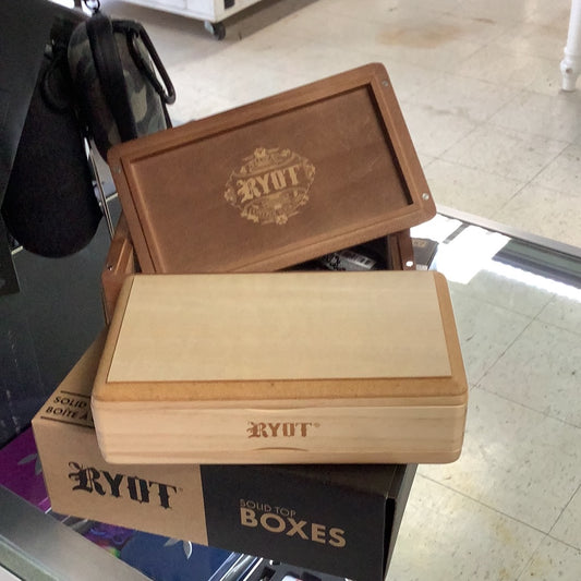 Ryot solid top box