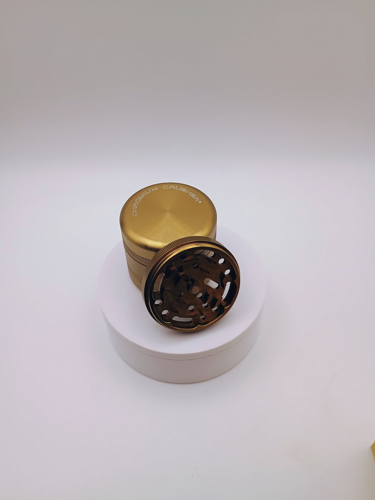 Chromium Crusher Wavy Sleak Grinder